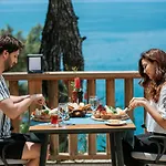 Marisstone Otel Mecidiye