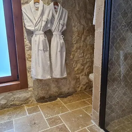 Hotel Marisstone