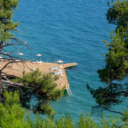 Marisstone Отель