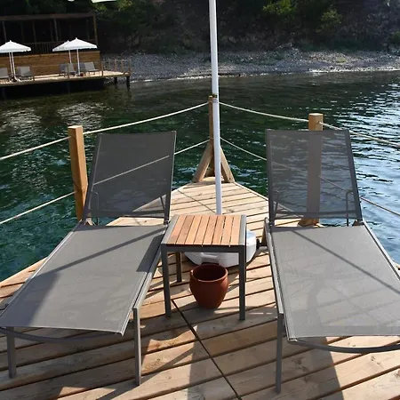 Отель Marisstone