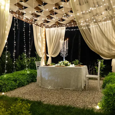 Marisstone Отель *